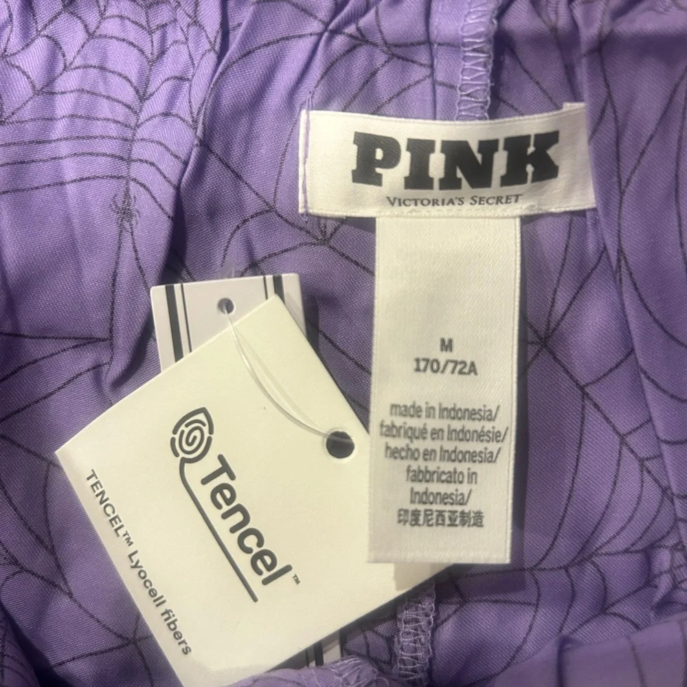 VS PINK Pajama Shorts Halloween Purple Spiderwebs Medium NWT